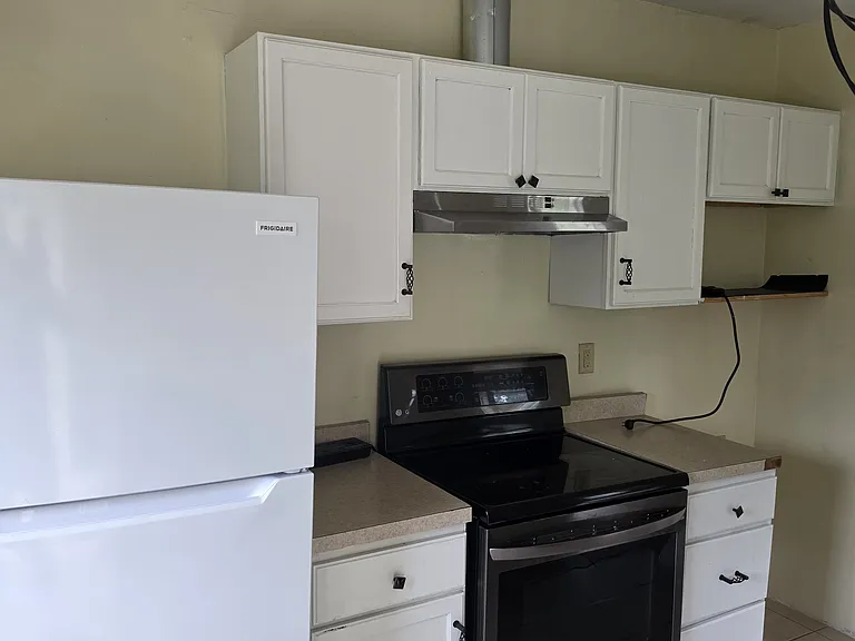 34 Front Ave #2 — Photo 20