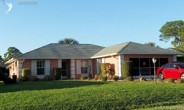 1st image of 5511 Eagle Dr