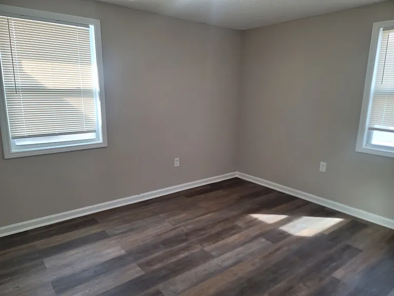 3497 Lawton Rd #4-5 — Photo 7