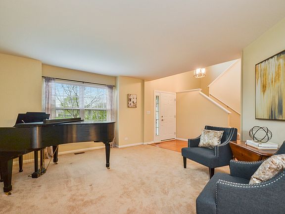 5th image of 1149 Chesterfield Ln