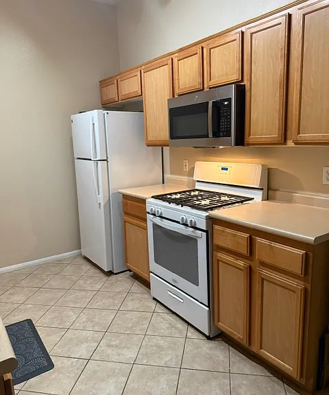 Kitchen Right View