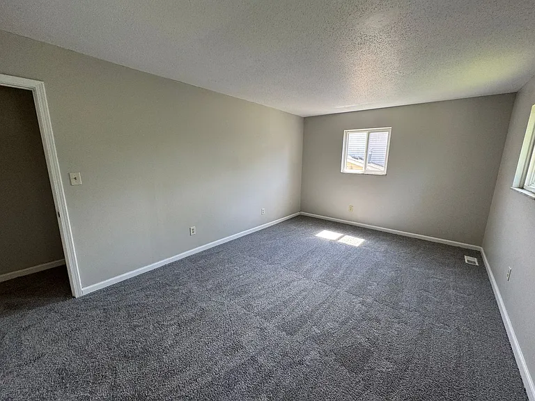 9634 Meadowlark Dr — Photo 27
