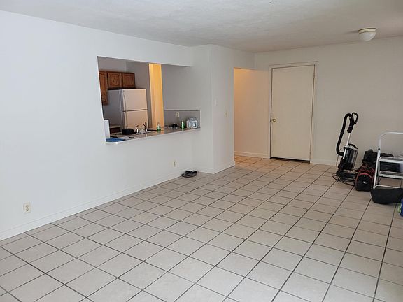 4th image of 2772 Kragspough Ct