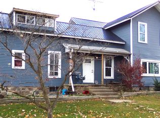 860 E Central Rd, Quincy, MI 49082