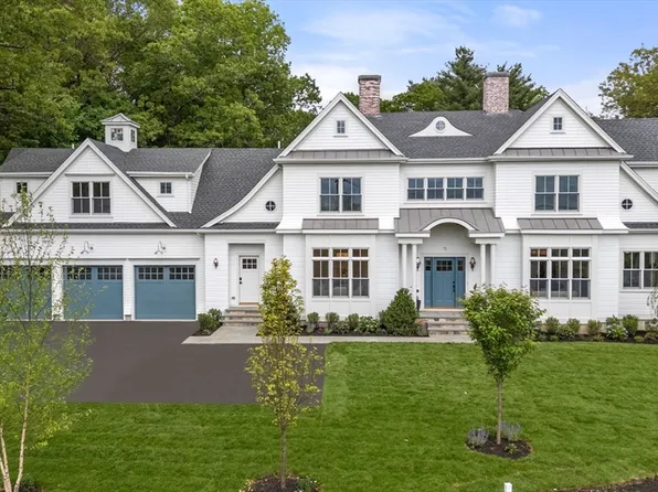 15 Lathrop Rd, Wellesley, MA 02482