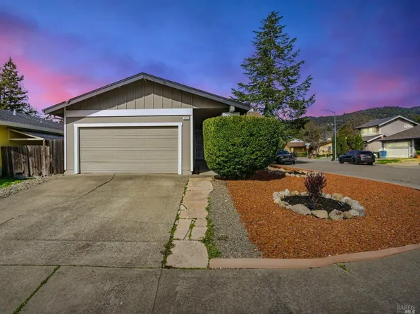 4359 Goodson Way, Rohnert Park, CA 94928