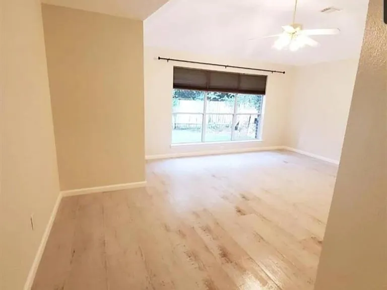 140 S Winterport Cir — Photo 21