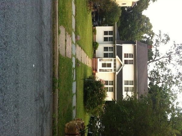1st image of 9 Franklin Pl