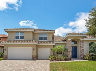 692 Sanctuary Golf Pl, Apopka, FL 32712