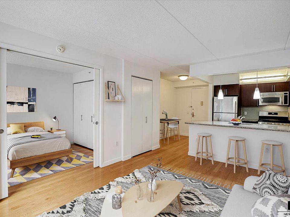 1st image of 555 W 23rd St APT S8a