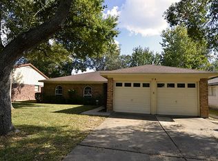 714 El Toro Ln, Houston, TX 77062
