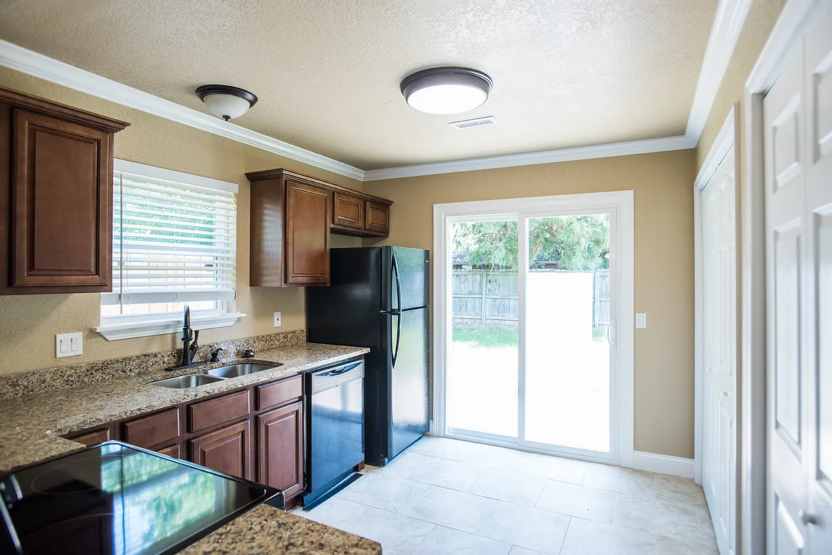 Building Photo - 3926 Windwood Ln