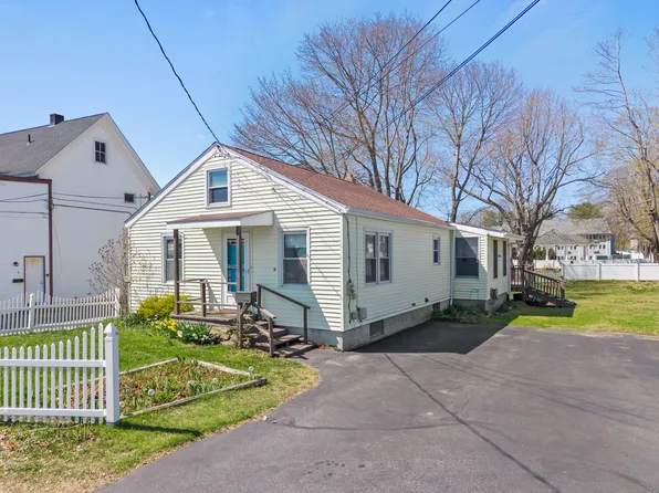 10 Methodist Street, East Lyme, CT 06357