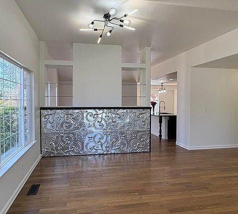 4th image of 1086 Spoonbill Ct
