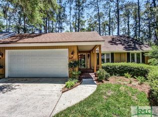 84 Village Green Cir, Savannah, GA 31411