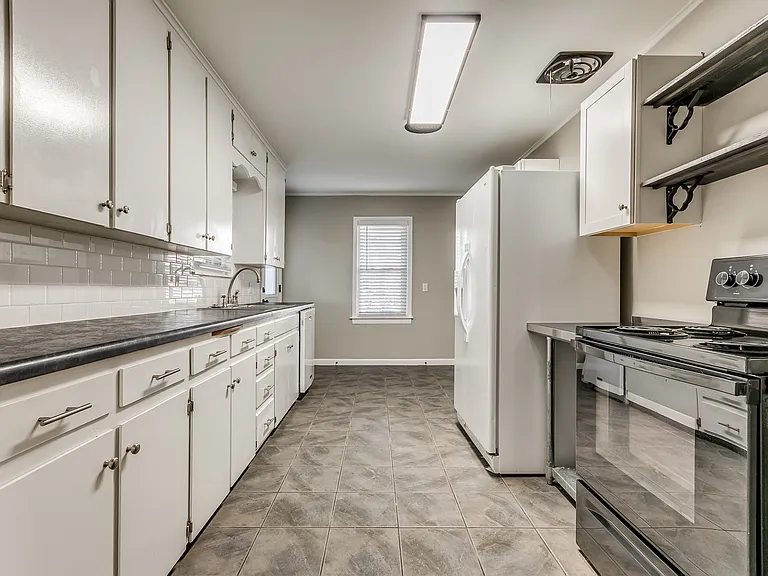 4007 Morgan Ave — Photo 10