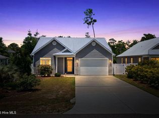 151 NW 11th St, Oak Island, NC 28465