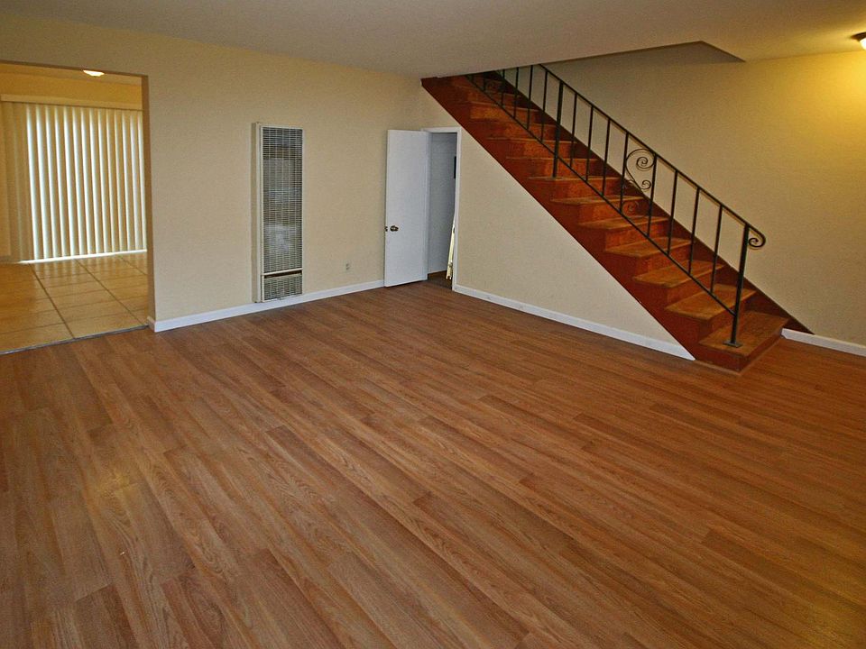 2nd image of 5019 Barrett Ave #21