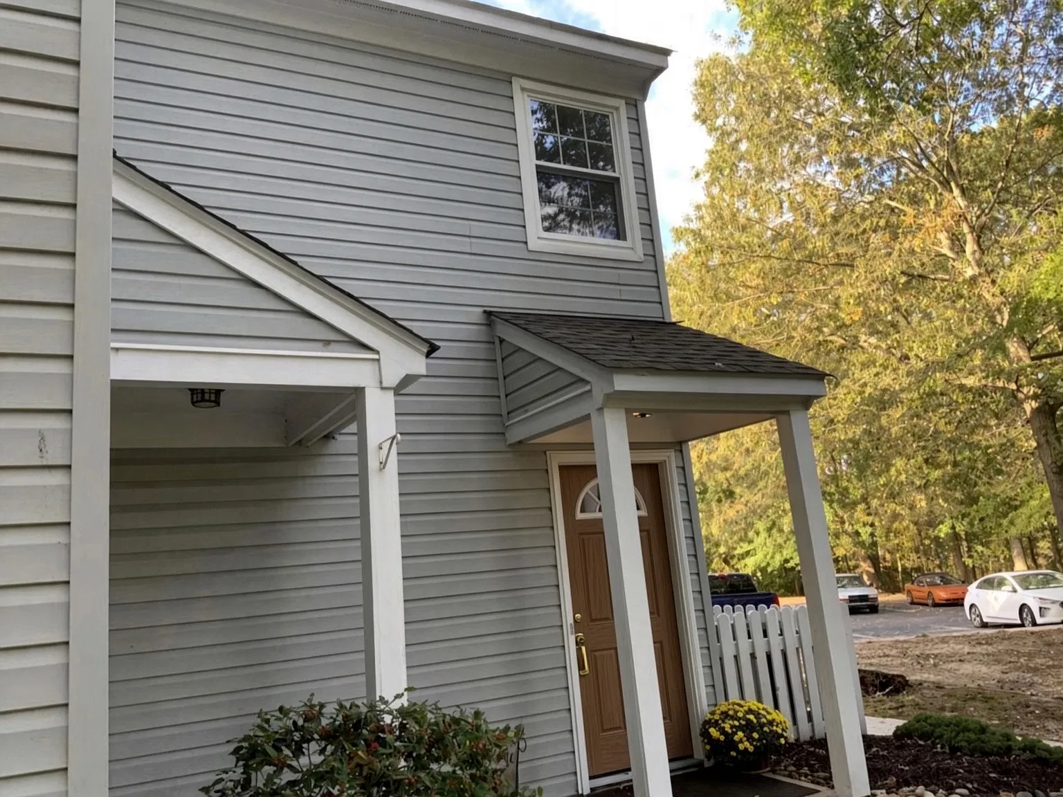 2 bed, 838 sqft, $2,000 — Photo 1