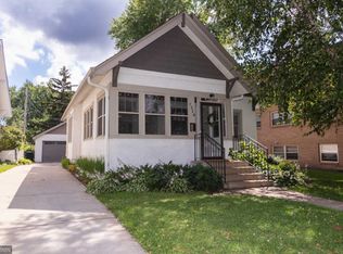 1324 Saint Clair Ave, Saint Paul, MN 55105