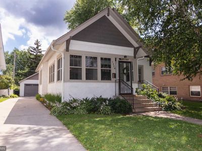 1324 Saint Clair Ave, Saint Paul, MN, 55105