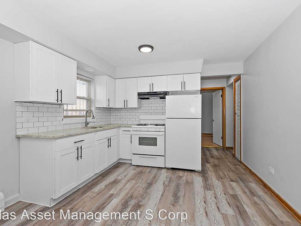 1st image of 7732 S Kedzie Ave #1