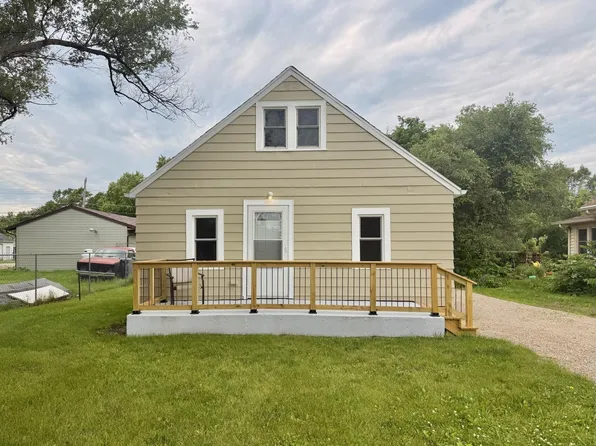 2002 S Harrison Ave, Beloit, WI 53511