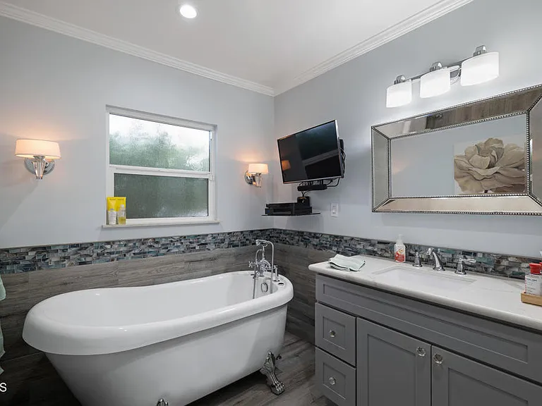 142 W Santa Anita Ter — Photo 8