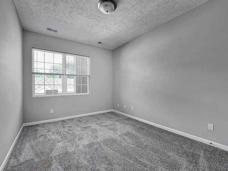 Aquamarine Apartments — Photo 41