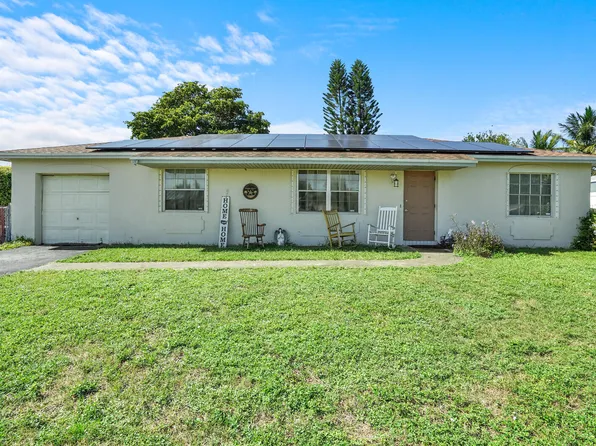 19627 Montana Lane, Boca Raton, FL 33434