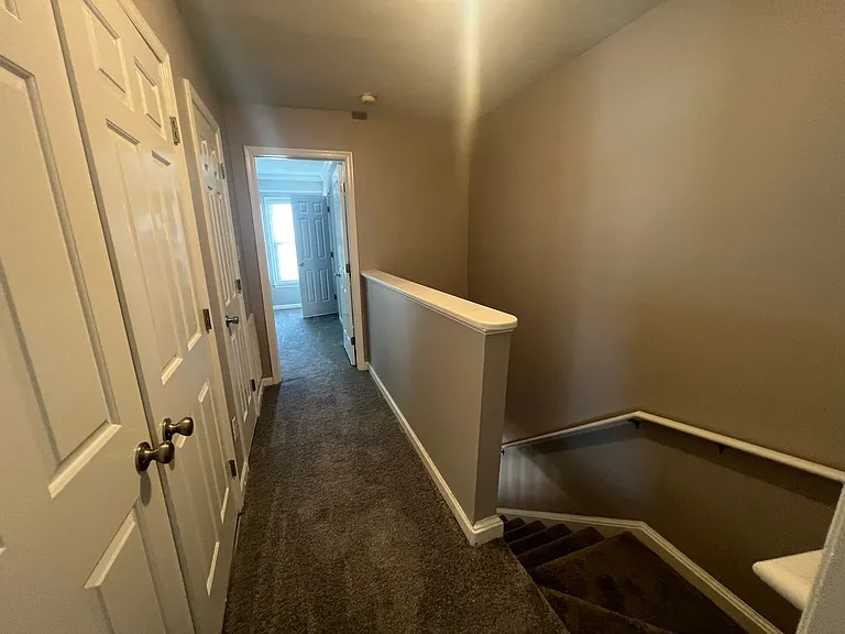 4460 Roller Ct — Photo 16