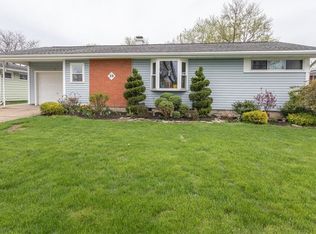 39 Marian Dr, Tonawanda, NY 14150