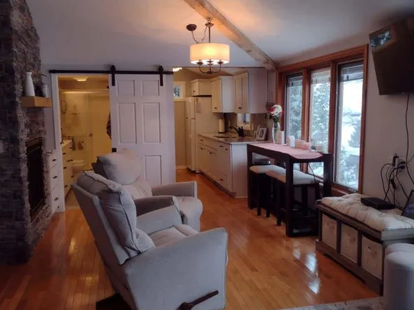 3539 N Duluth Ave Unit 2, Sturgeon Bay, WI 54235