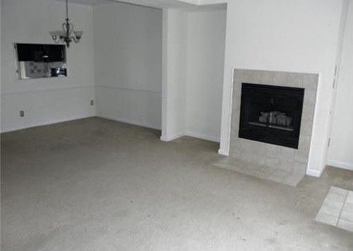1st image of 102 Foundry Ct