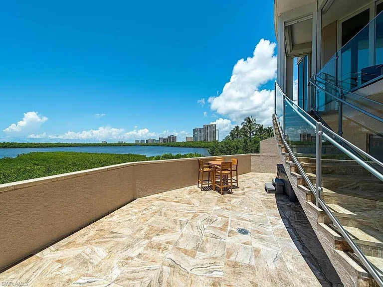 60 Seagate Dr #305 — Photo 23