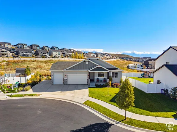 8456 N Orrin Cir, Eagle Mountain, UT 84005