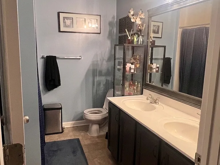 6314 Meadow Glade Ln — Photo 4