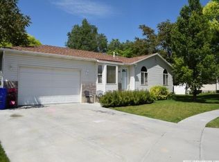 68 W Middle Cir, Grantsville, UT 84029