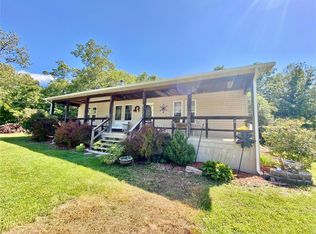 19550 Bobwhite Ln, Crocker, MO 65452