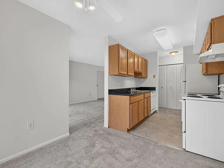 The Residences at the Manor Apartments — Photo 21