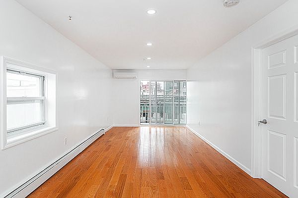 1st image of 25-20 32nd St #3T