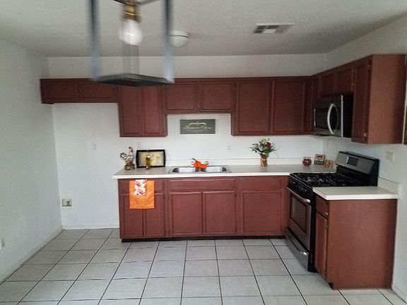 2nd image of 12352 Bob Heasley Dr