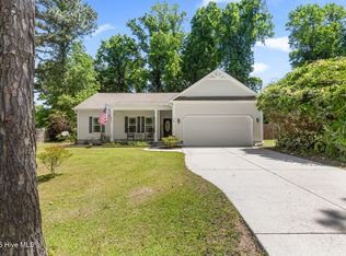 118 Bayside Drive, Sneads Ferry, NC 28460