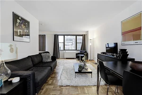 Sold by WIRE International Realty | media 16