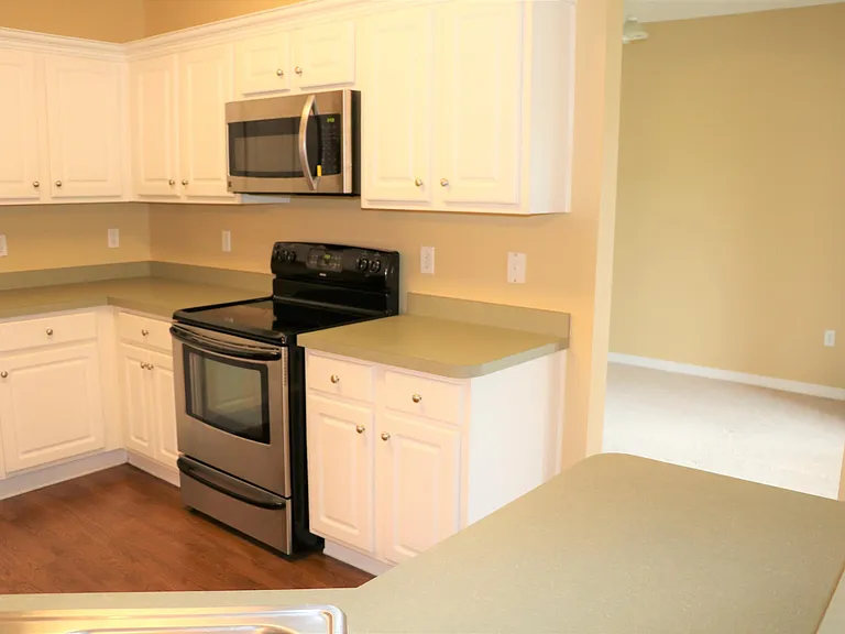 7270 Mossy Oaks Dr — Photo 14