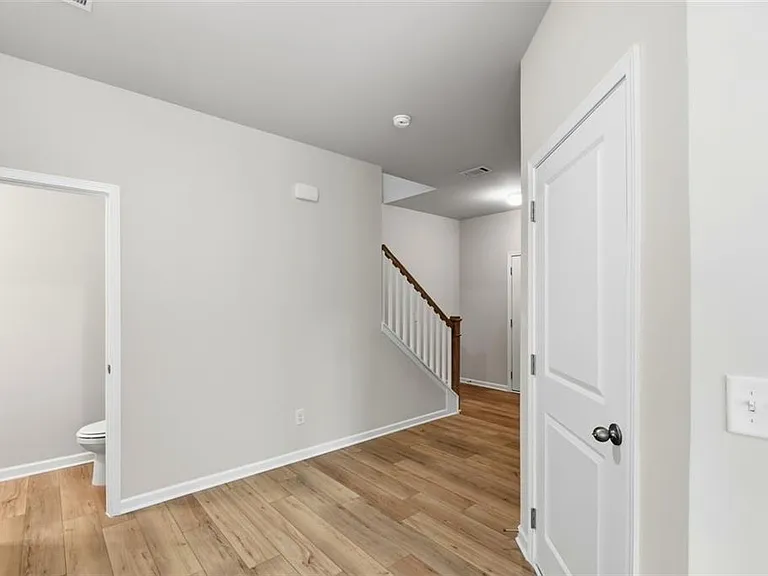54 Umber Ln — Photo 13