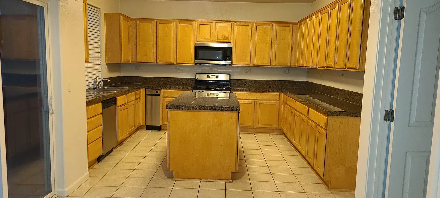11805 Loisdale Way photo 1