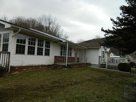 5th image of 4483 Woodland Ave