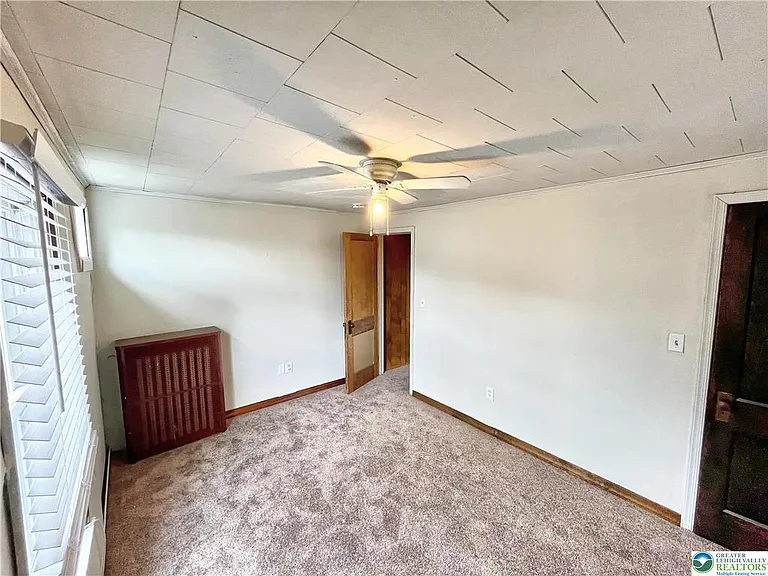 1022 S 10th St — Photo 11