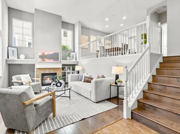 1098 Lund Ter, Sunnyvale, CA 94089